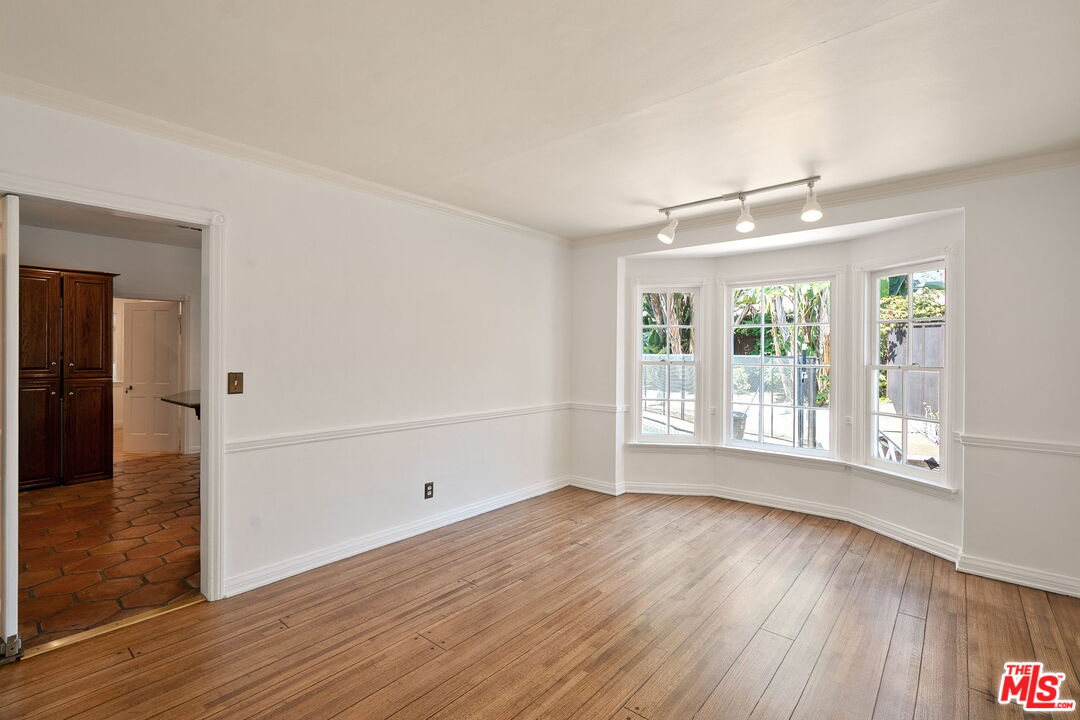 MLS #25624933 image #5