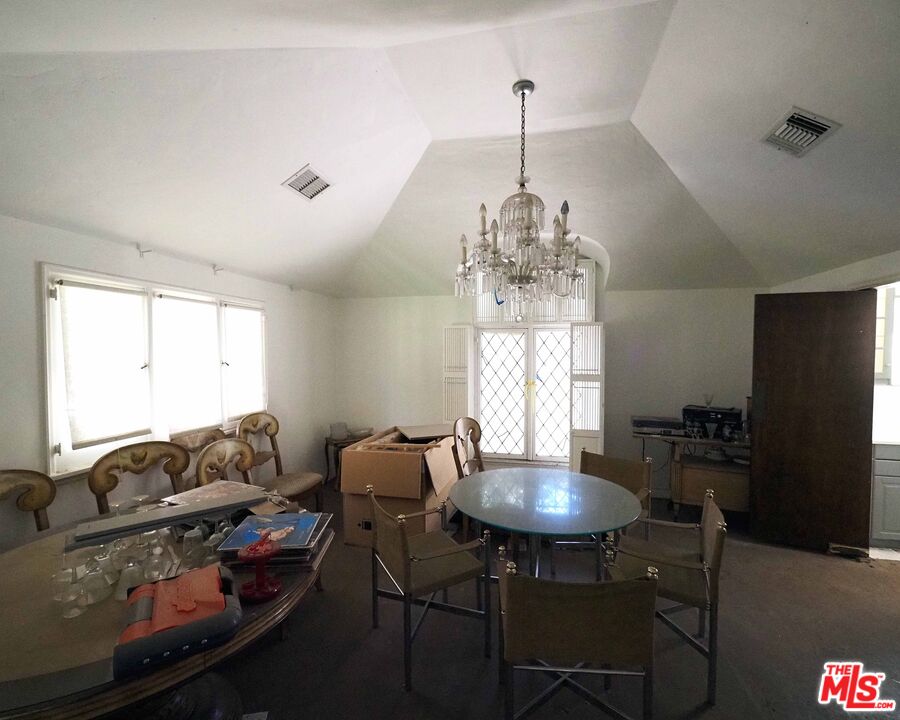 MLS #25625061 image #9