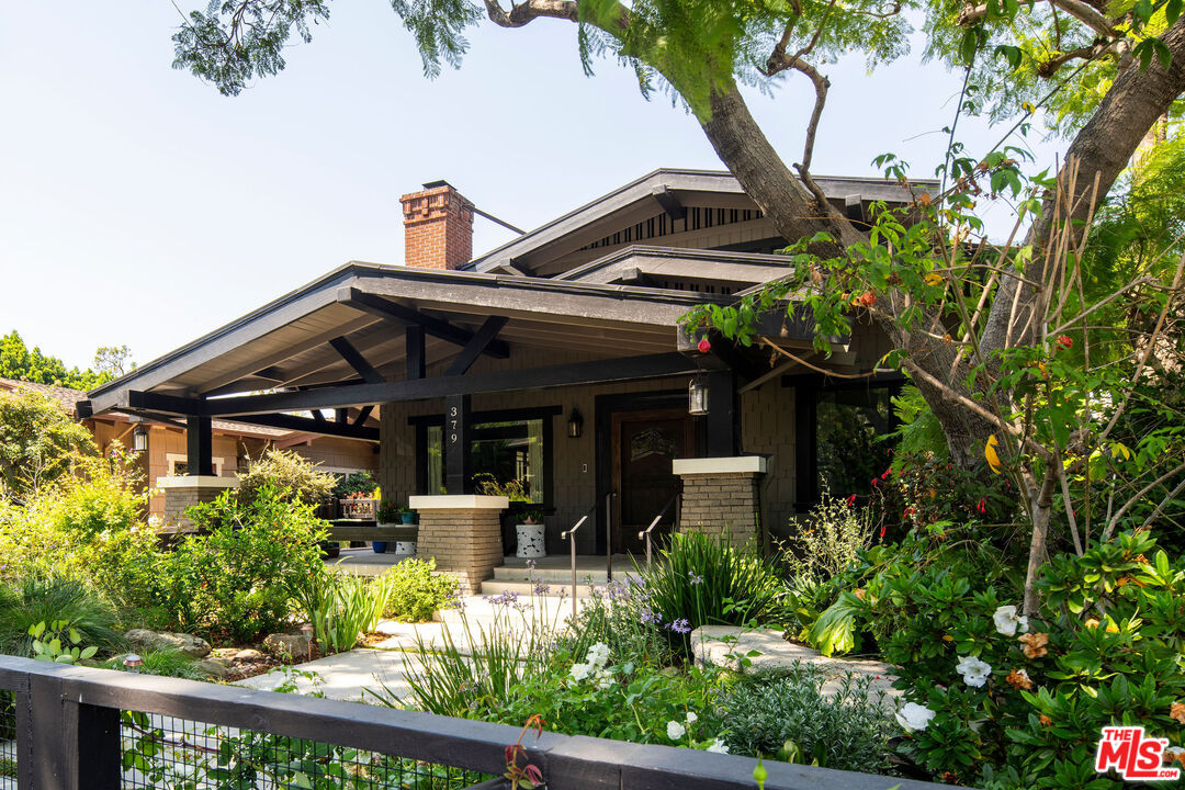 MLS #25625111 image #1