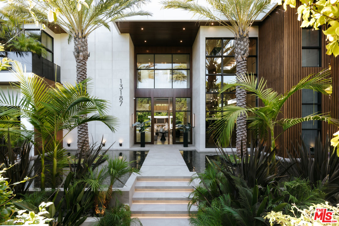 MLS #25625151 image #0