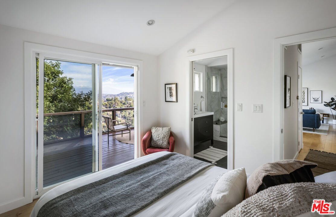 MLS #25625201 image #16