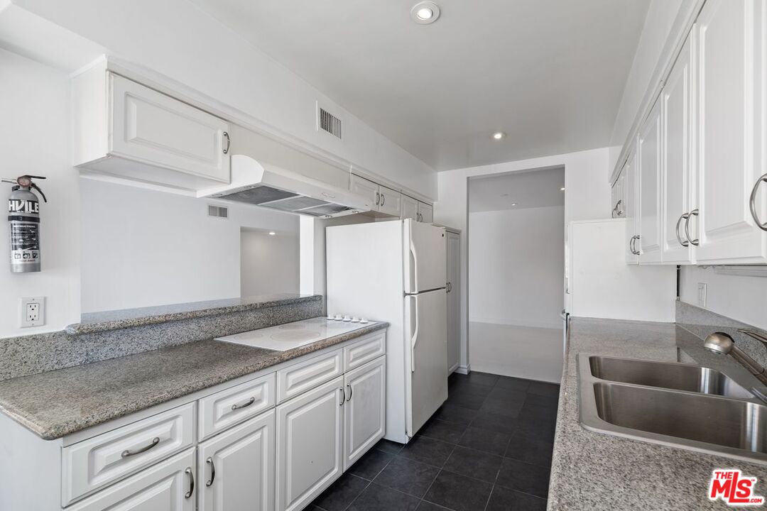 MLS #25625227 image #13