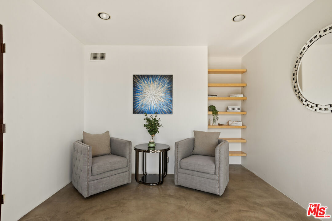 MLS #25625241 image #17