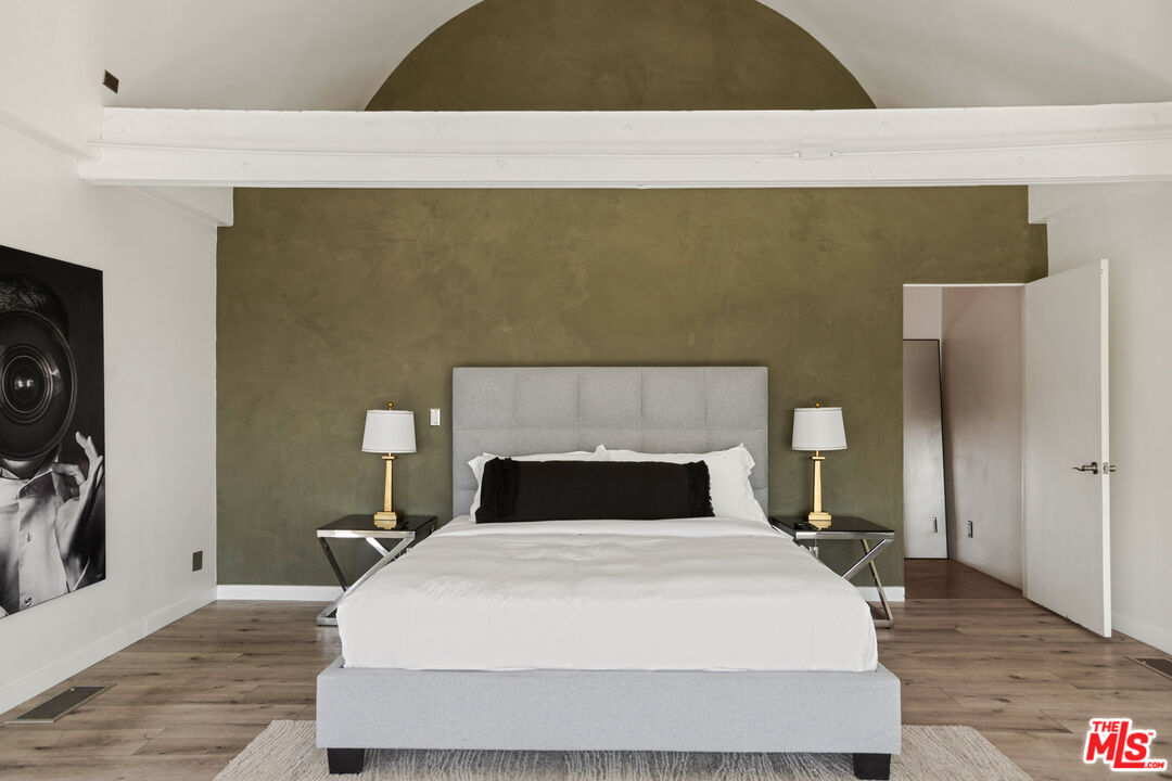 MLS #25625241 image #19