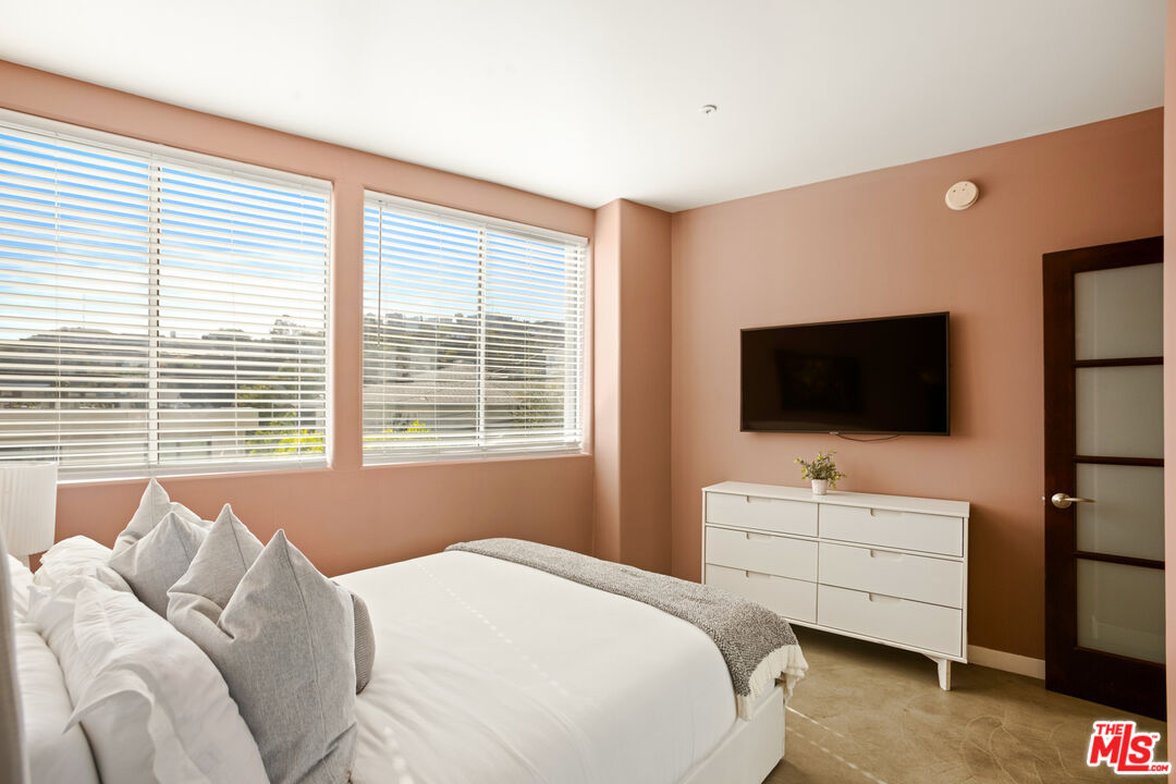 MLS #25625241 image #43