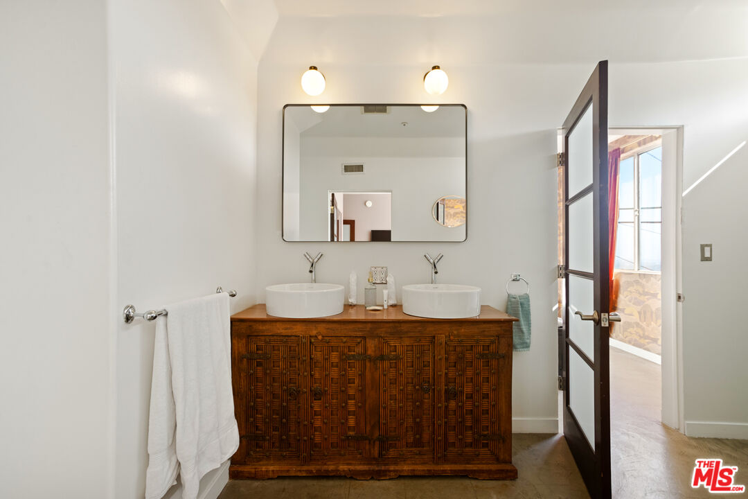 MLS #25625241 image #44