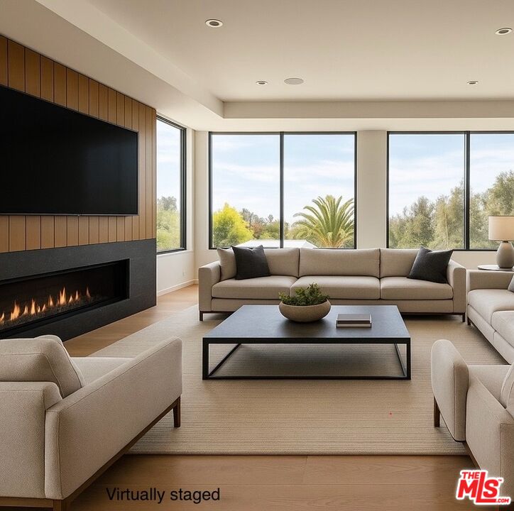 MLS #25625677 image #9