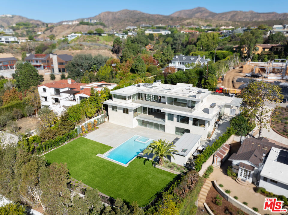 MLS #25625677 image #0