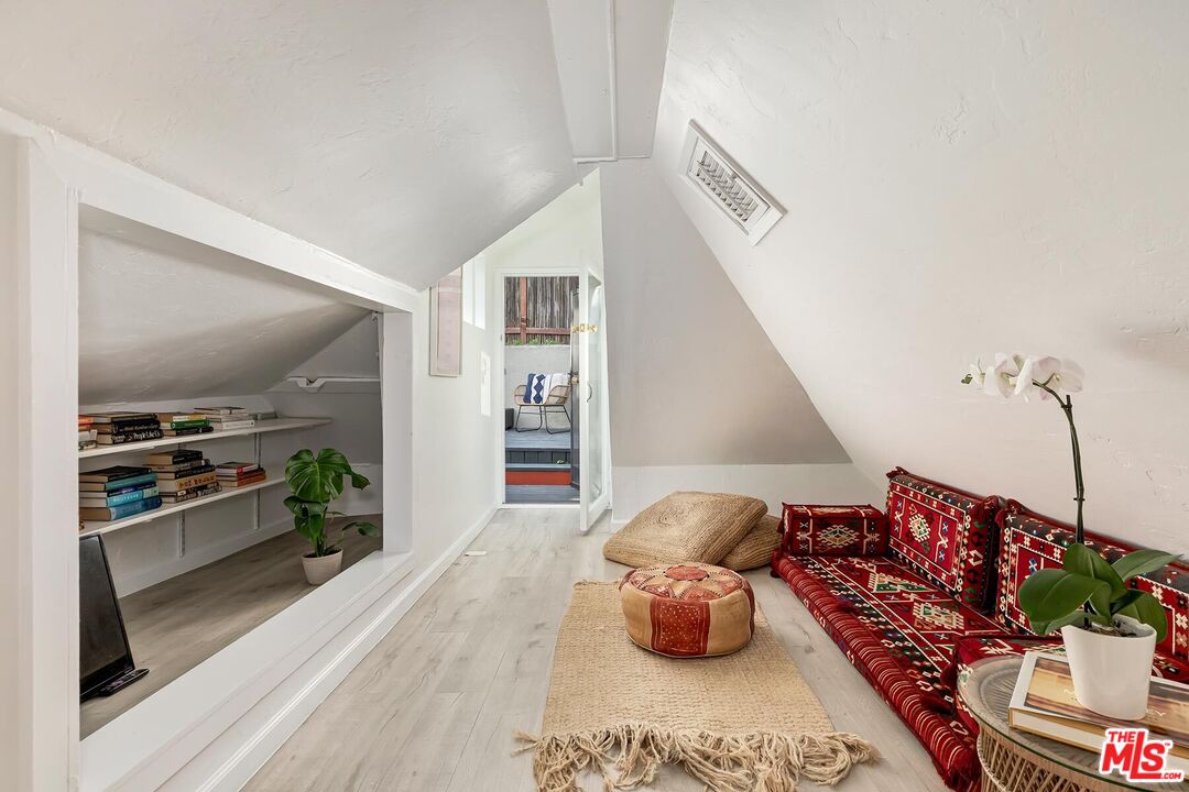 MLS #25625711 image #26