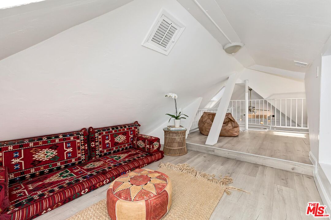 MLS #25625711 image #27