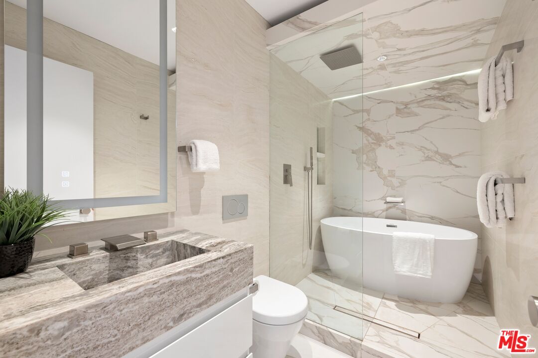 MLS #25625753 image #17