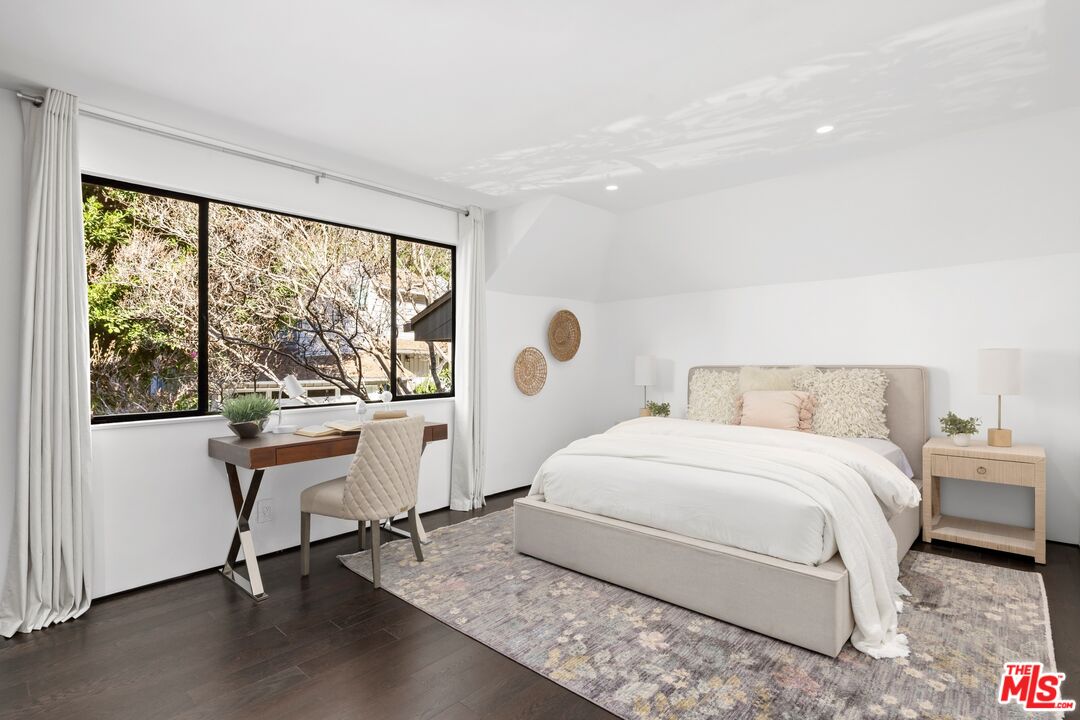 MLS #25625753 image #22