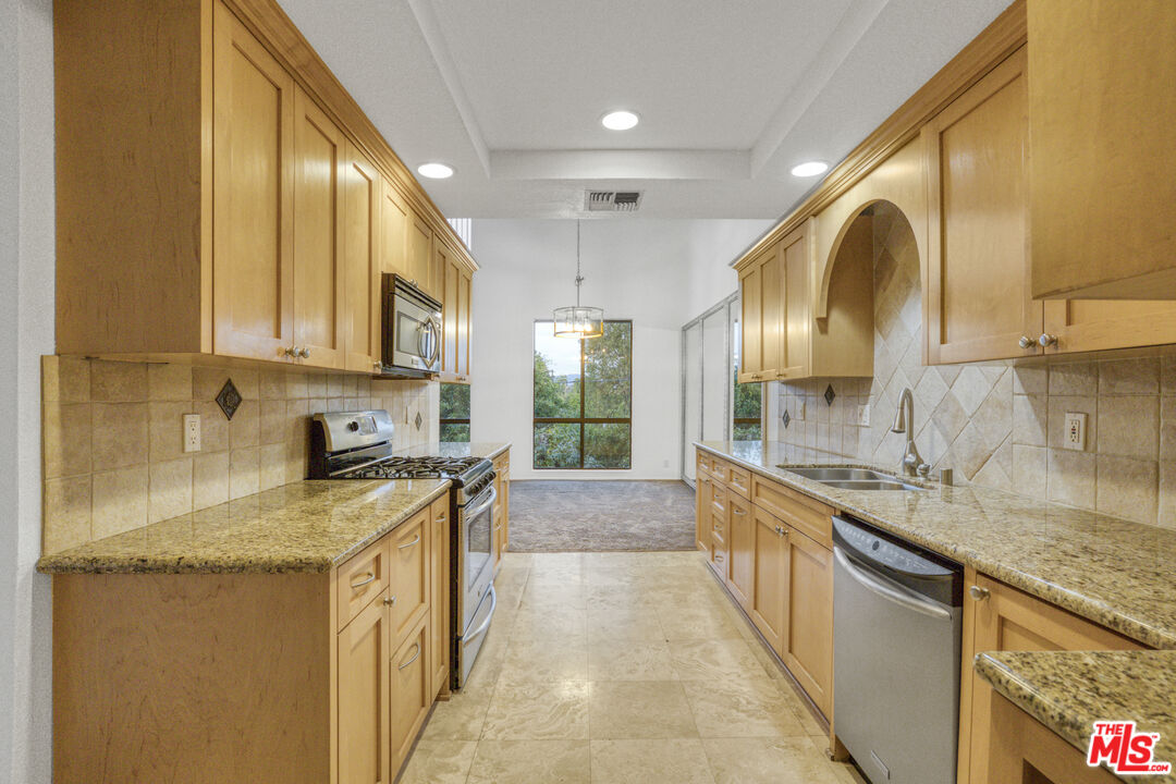 MLS #25626081 image #11