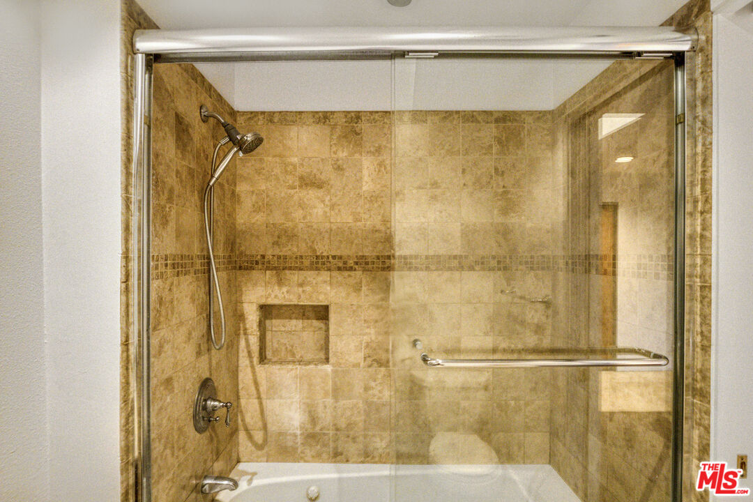 MLS #25626081 image #15