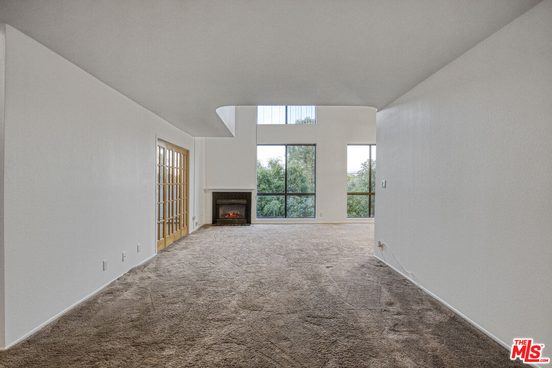 MLS #25626081 image #1