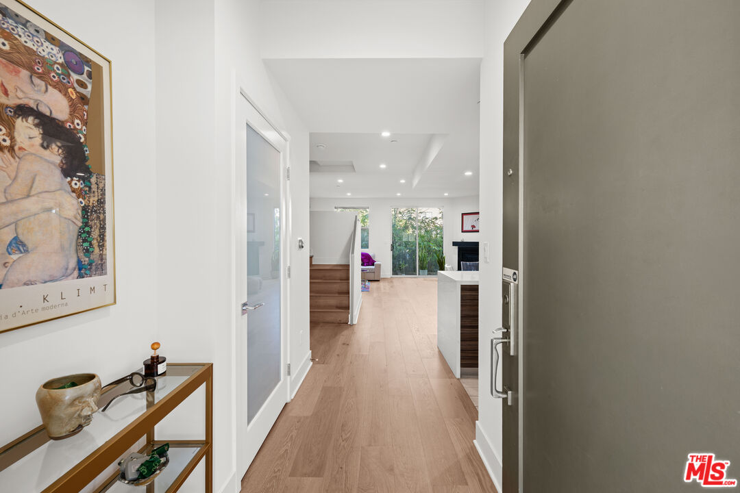 MLS #25626085 image #1