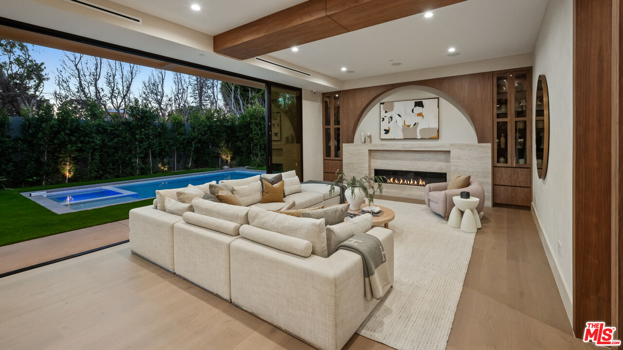 MLS #25626165 image #14