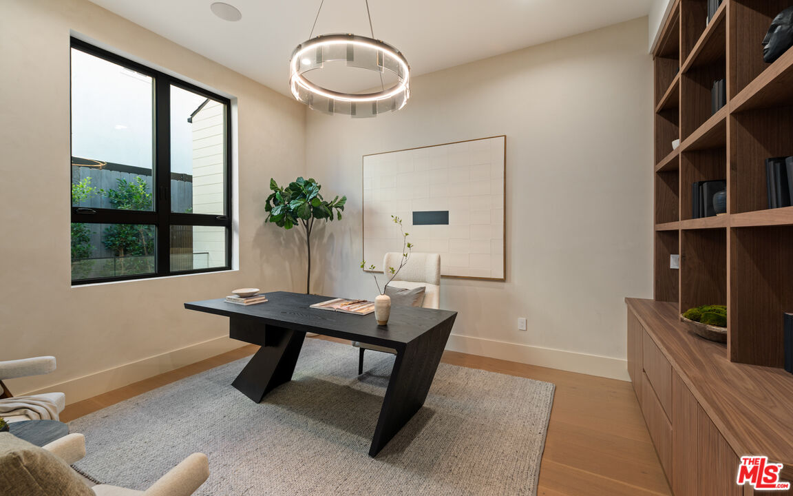 MLS #25626165 image #17