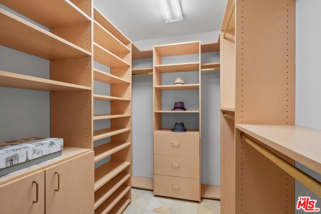 MLS #25626315 image #11