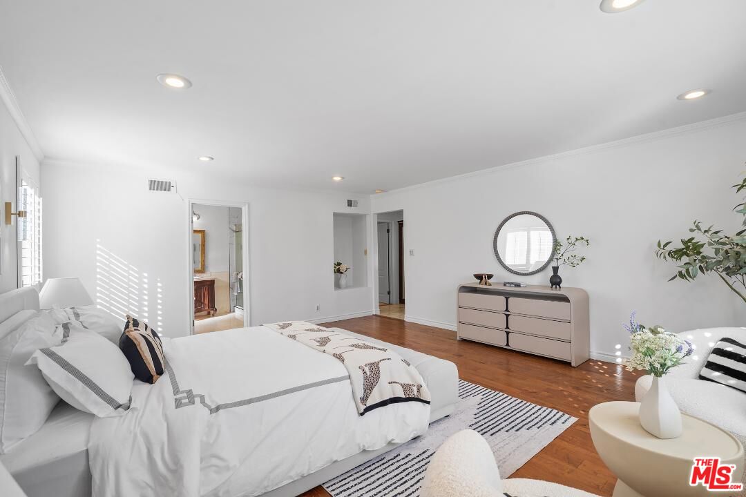 MLS #25626315 image #12