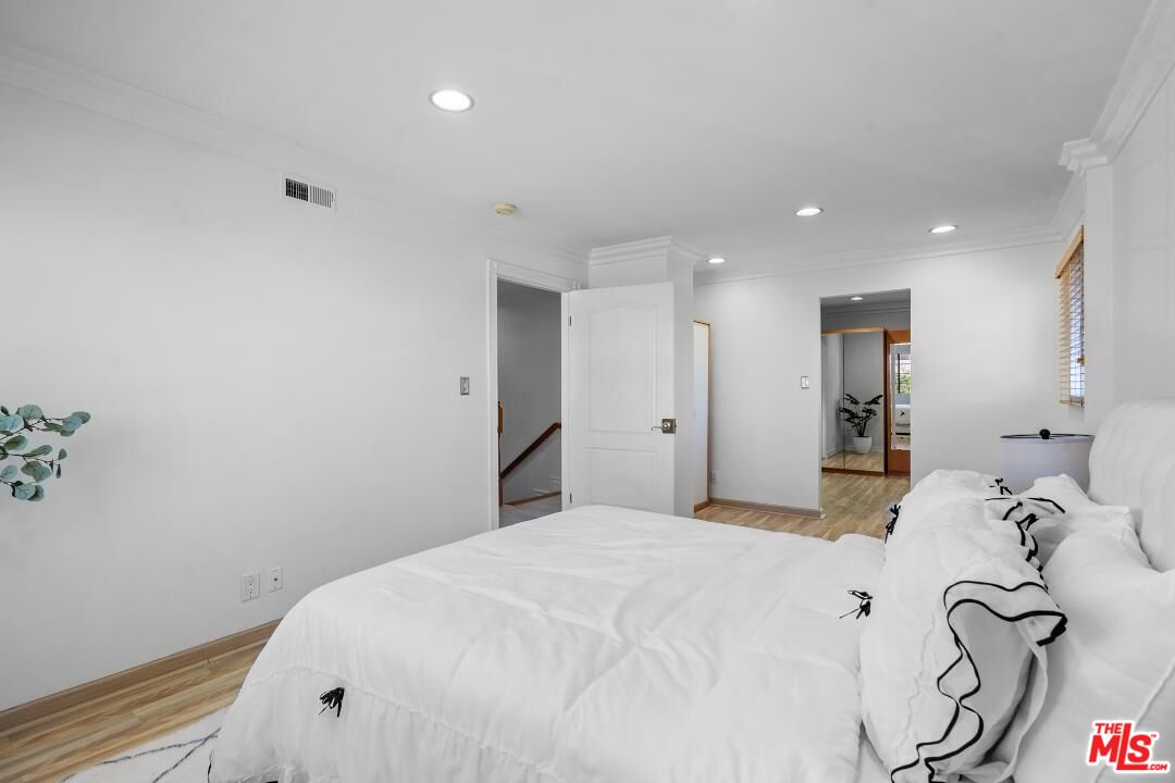 MLS #25626315 image #15