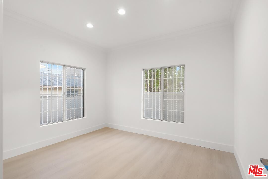 MLS #25626315 image #24