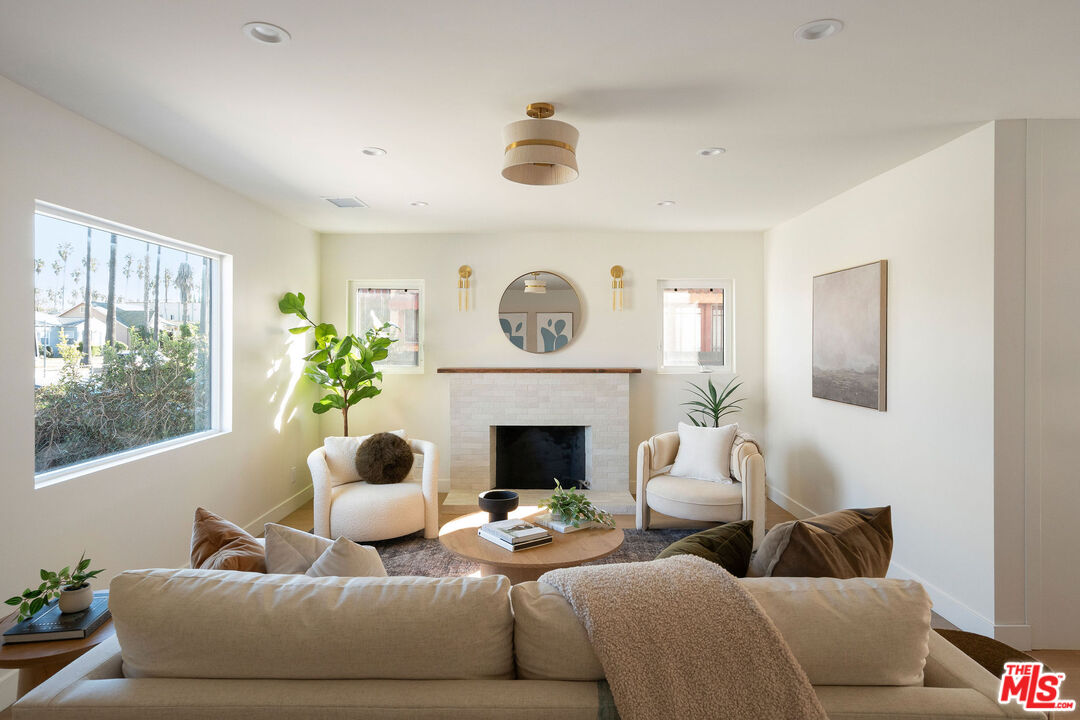 MLS #25626347 image #1