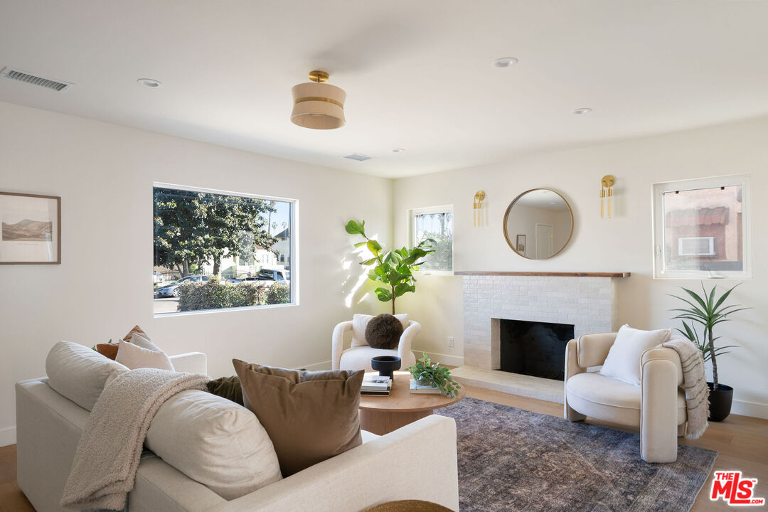 MLS #25626347 image #2