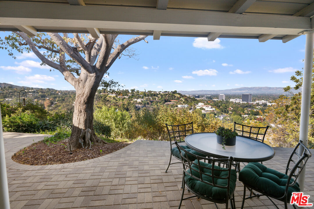 MLS #25626475 image #1