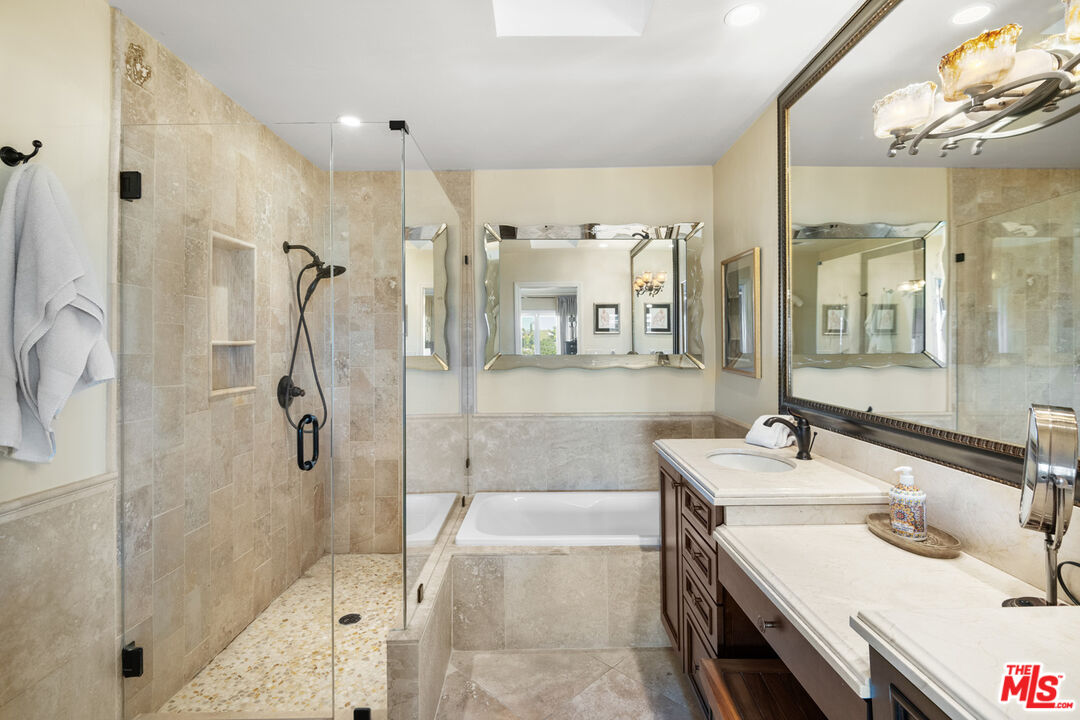 MLS #25626475 image #33