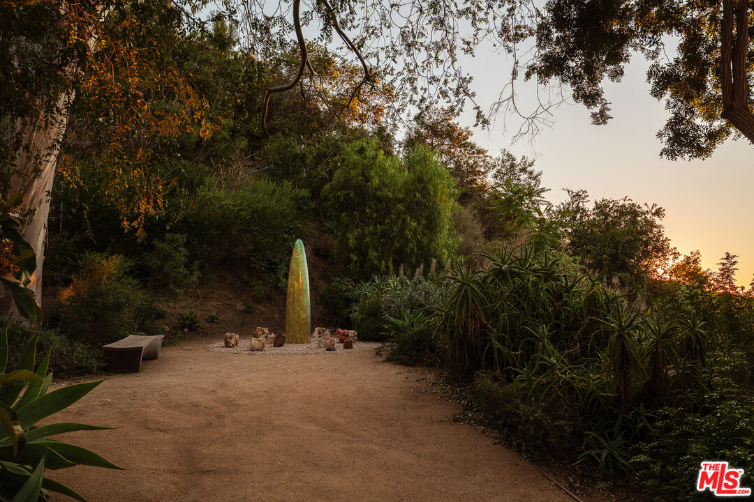 MLS #25626481 image #20