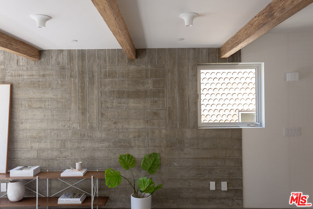 MLS #25626531 image #9