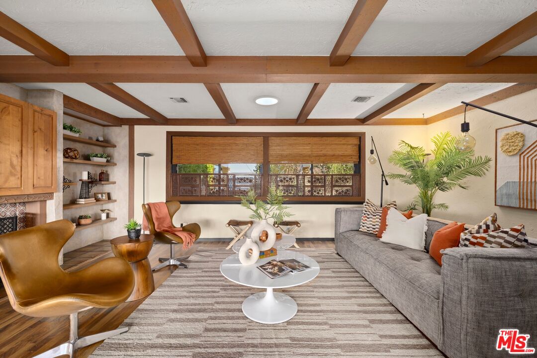 MLS #25626541 image #1