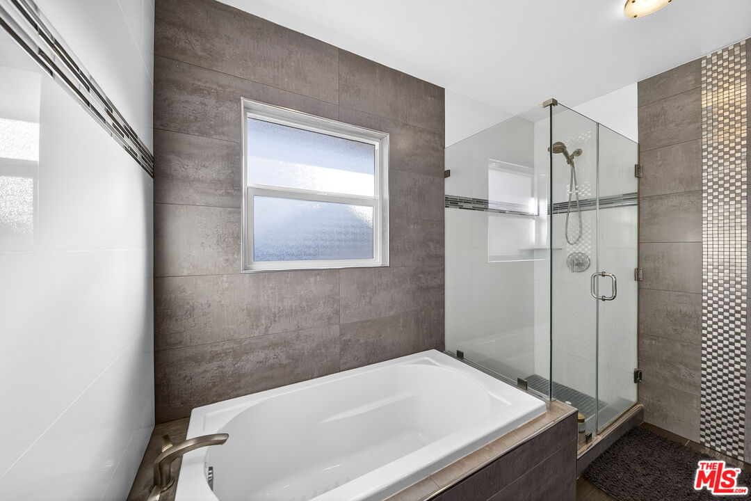 MLS #25626603 image #17