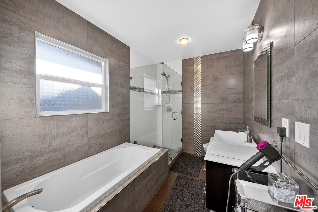 MLS #25626603 image #19