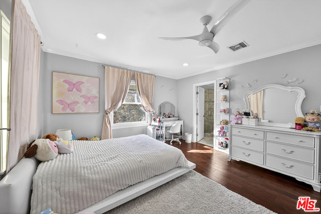 MLS #25626603 image #20