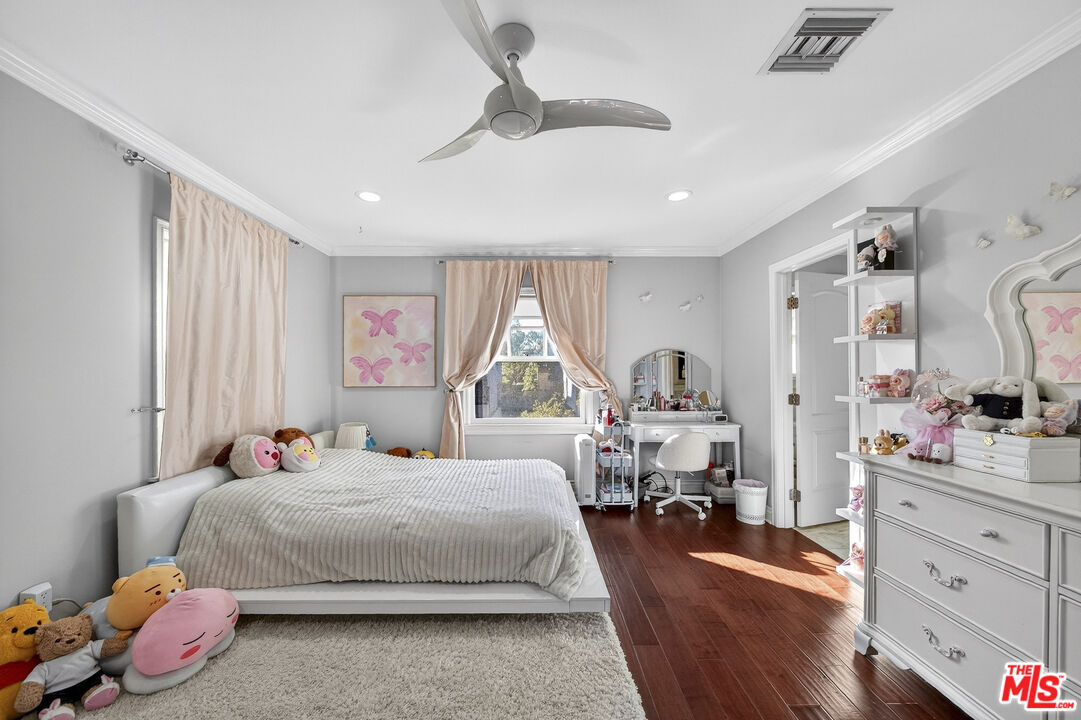 MLS #25626603 image #21