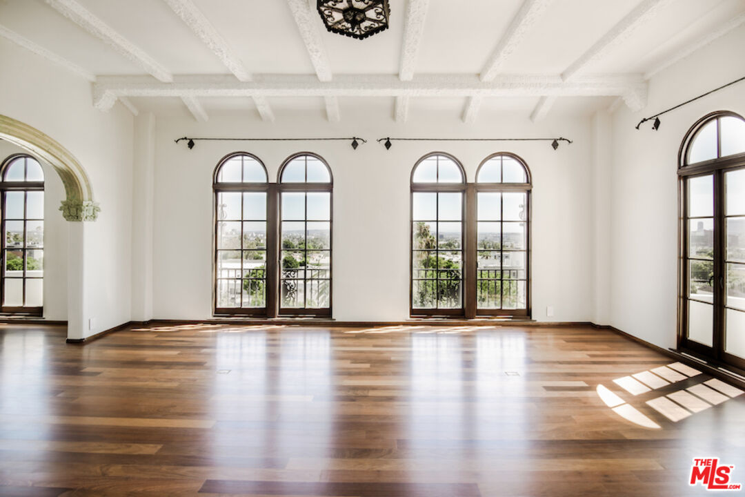 MLS #25626671 image #0