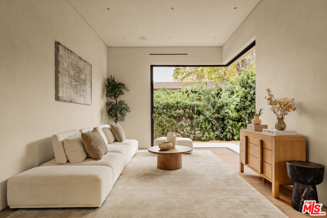 MLS #25626675 image #10