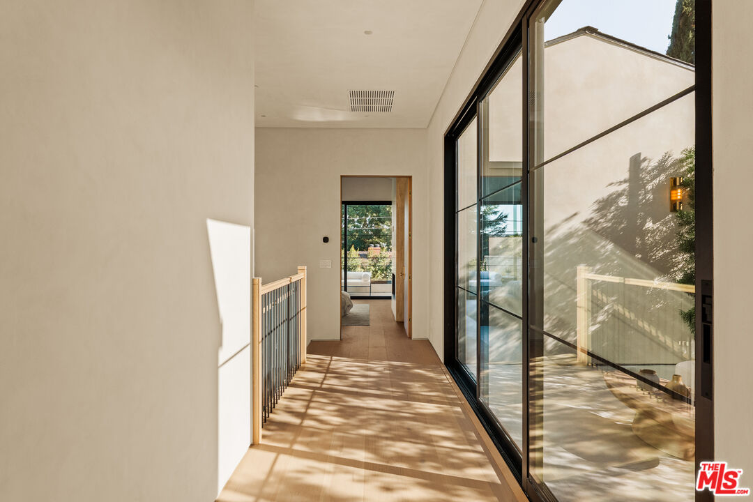 MLS #25626675 image #16