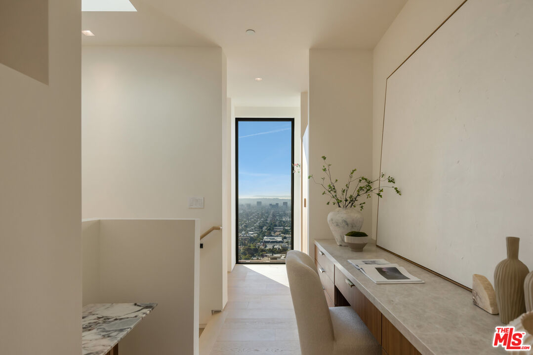 MLS #25626685 image #16