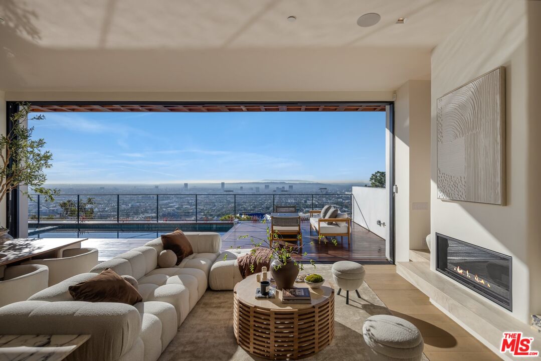 MLS #25626685 image #2