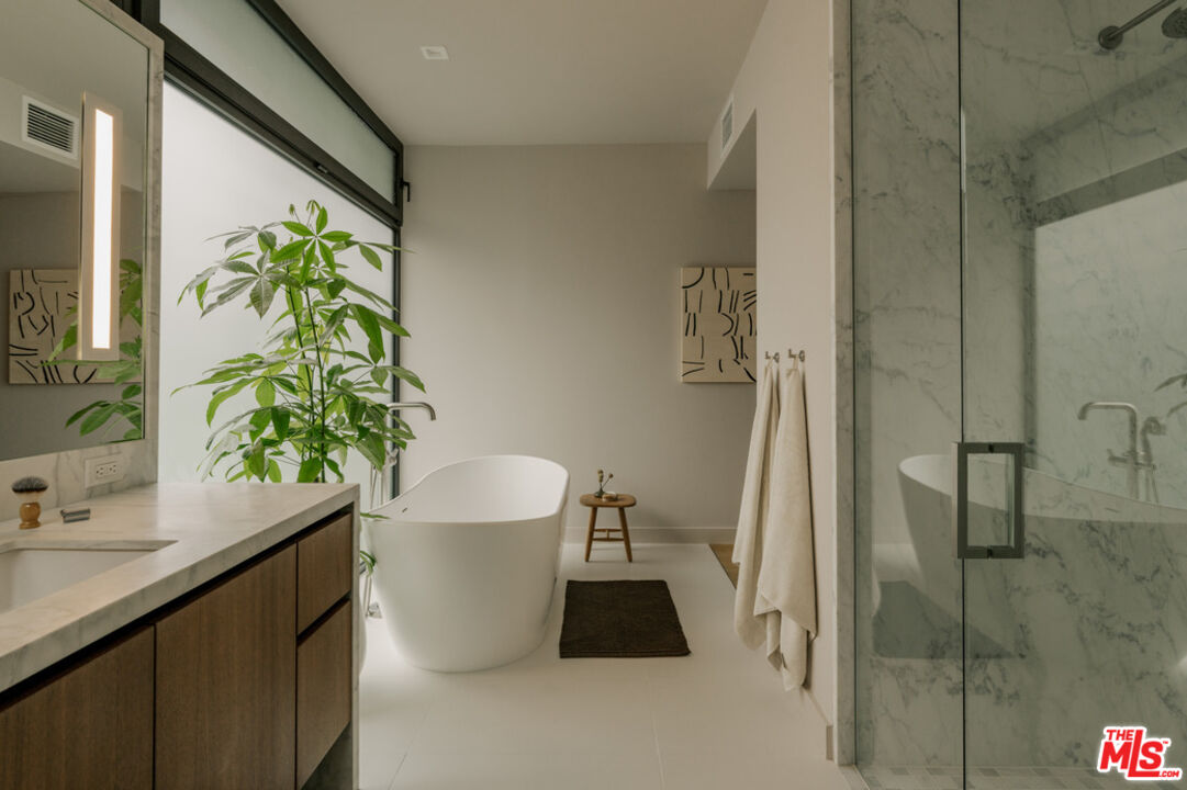 MLS #25626703 image #12