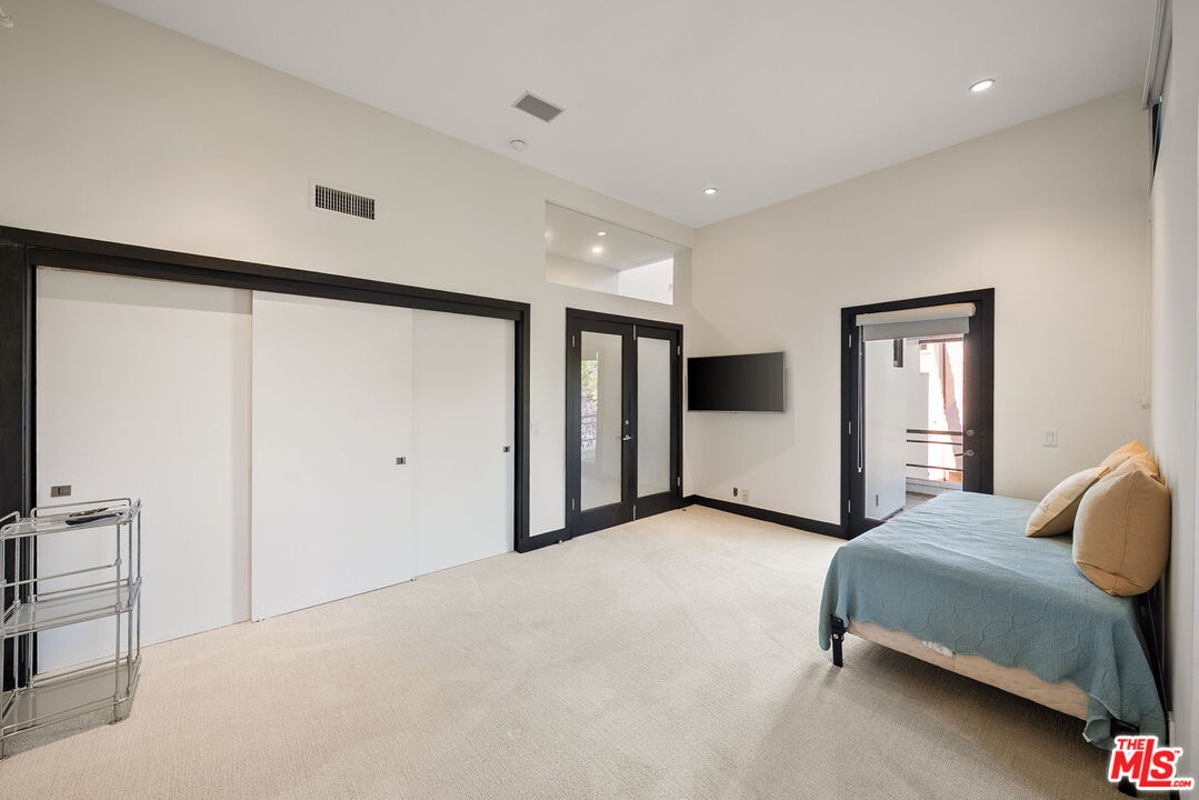 MLS #25626755 image #17