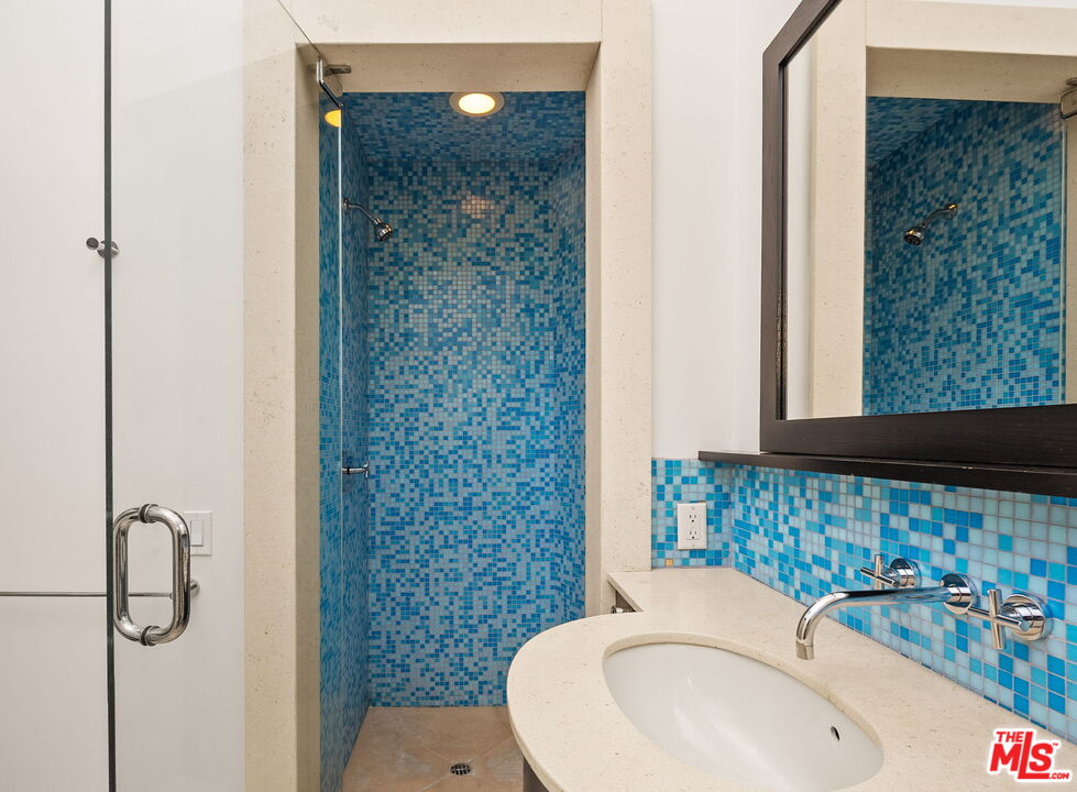 MLS #25626755 image #20