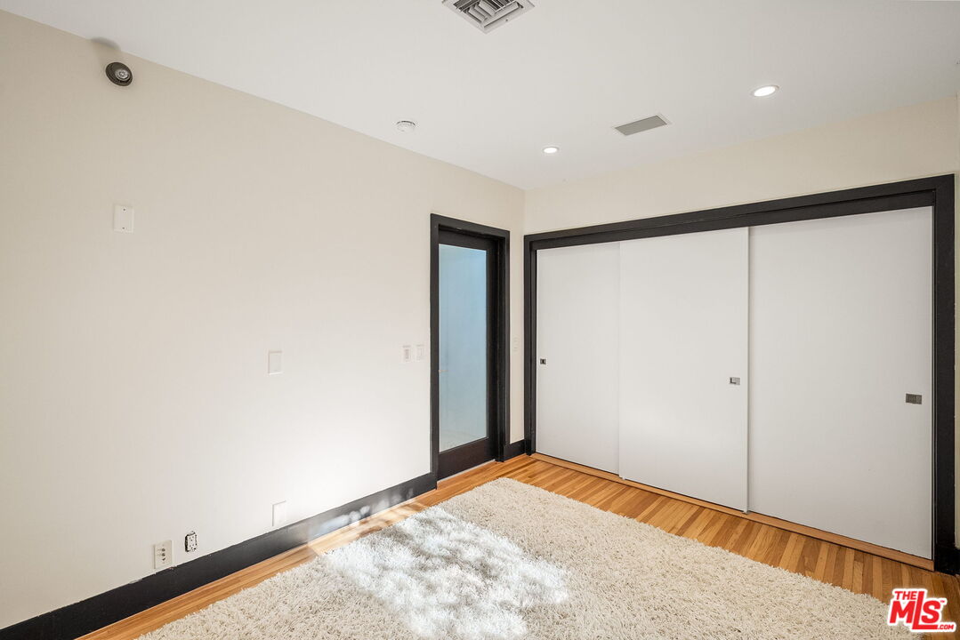 MLS #25626755 image #22