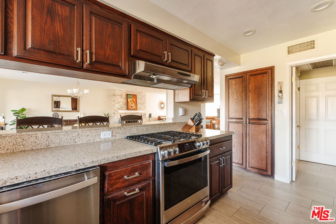 MLS #25626811 image #14