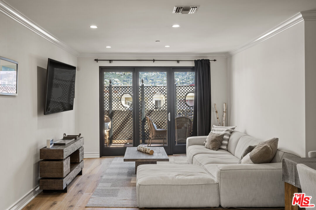 MLS #25626901 image #1