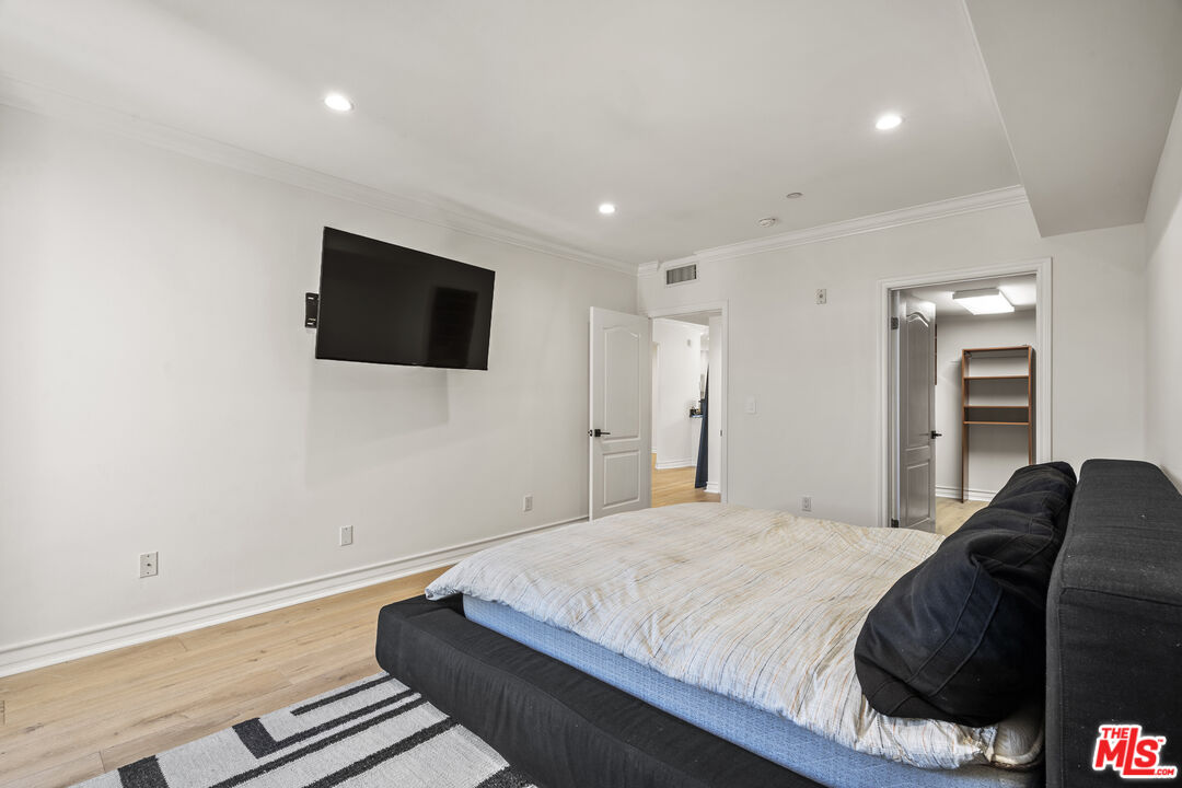 MLS #25626901 image #19