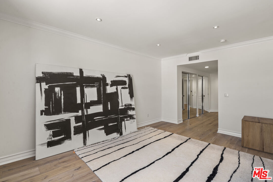 MLS #25626901 image #23